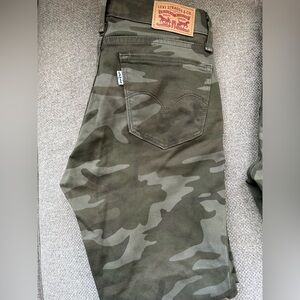 Camp Levi’s Pants